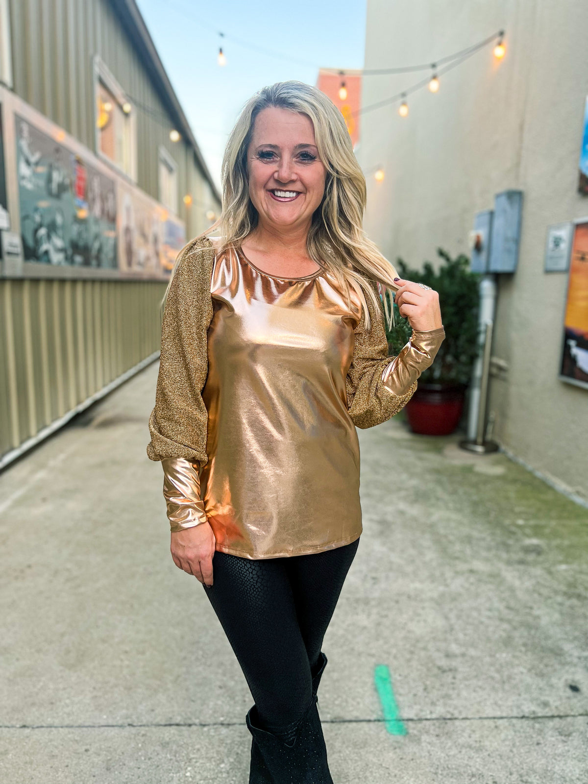 Metallic Gold Crew Neck Top