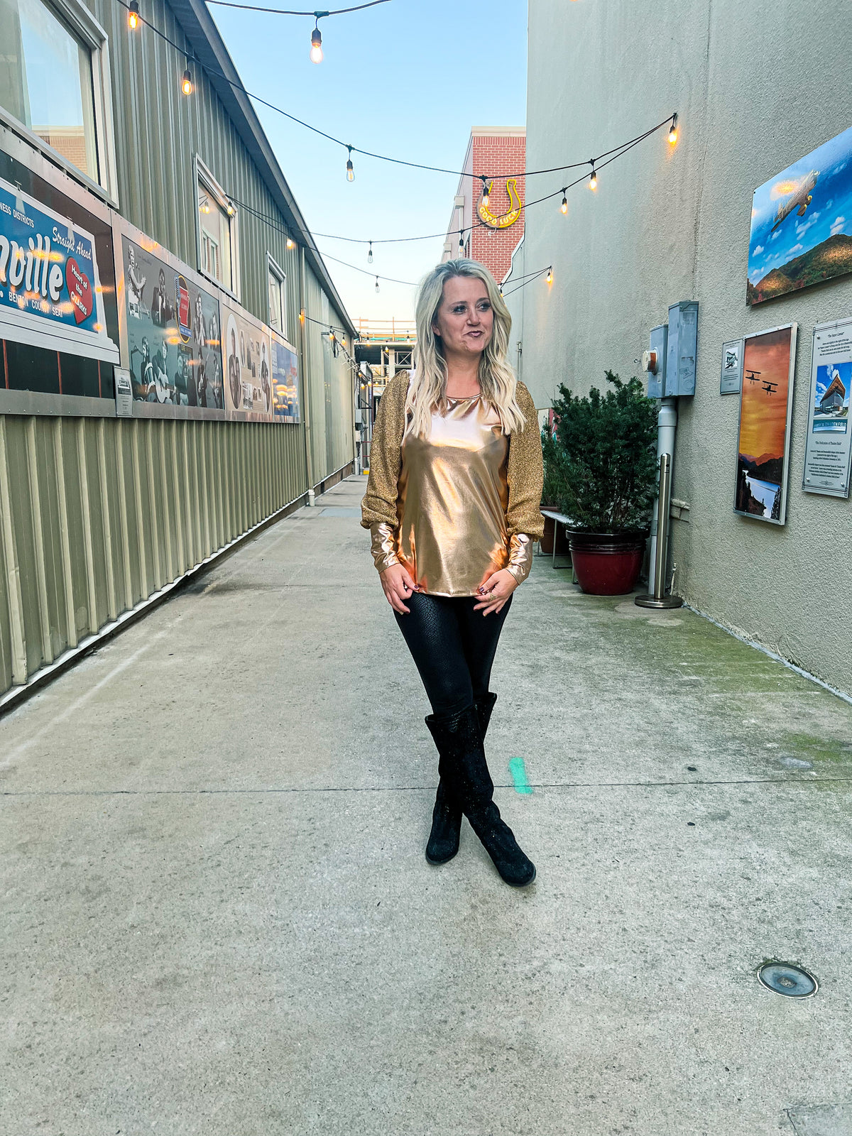 Metallic Gold Crew Neck Top
