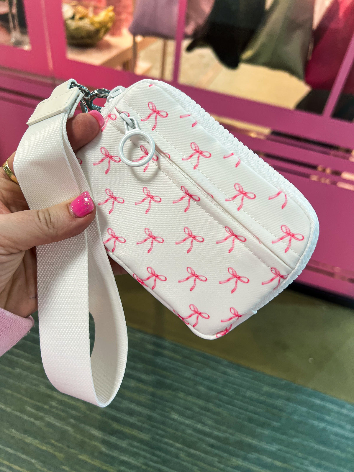 Bow Wristlet