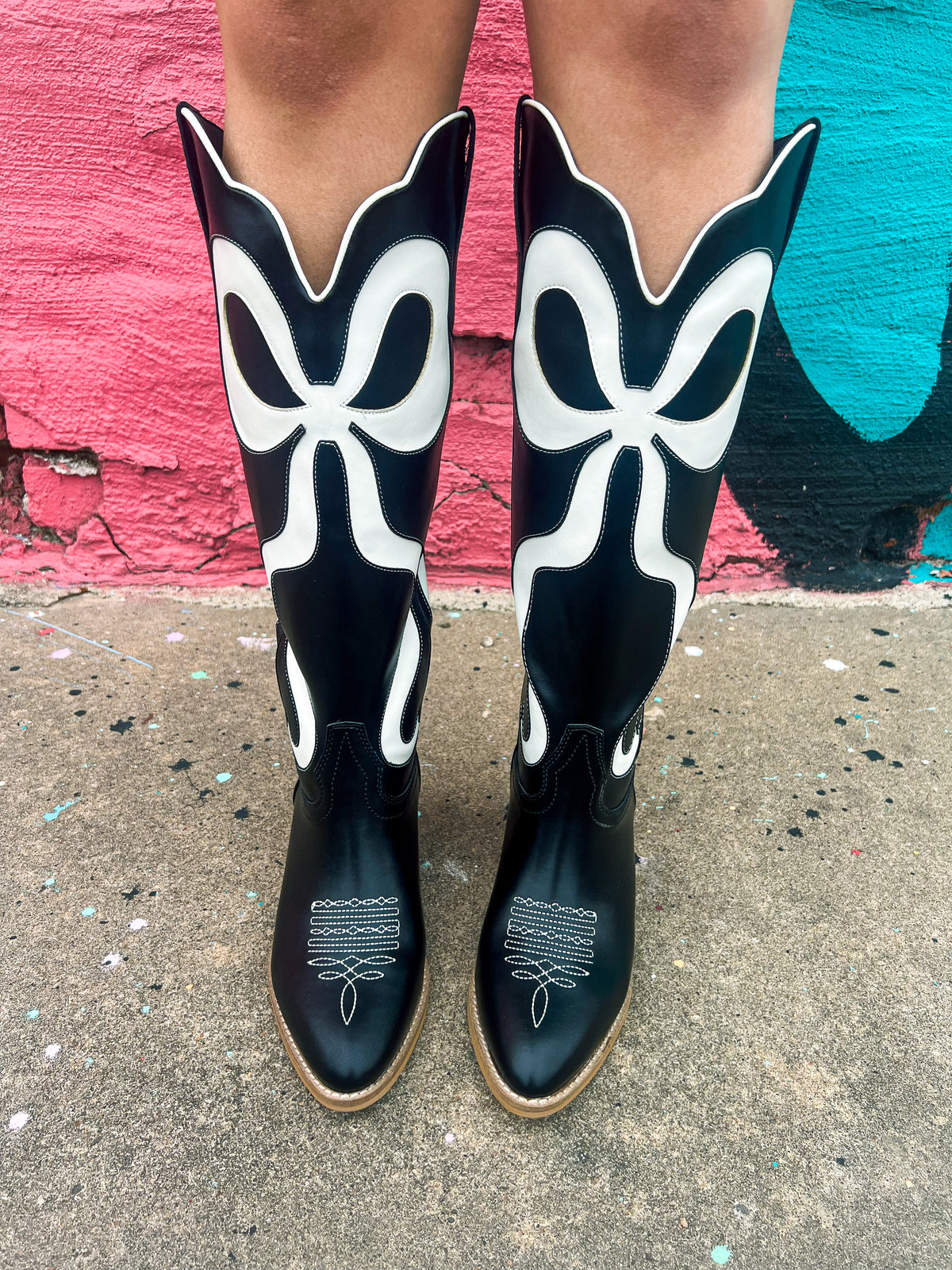 Black Cowgirl Bow Boots