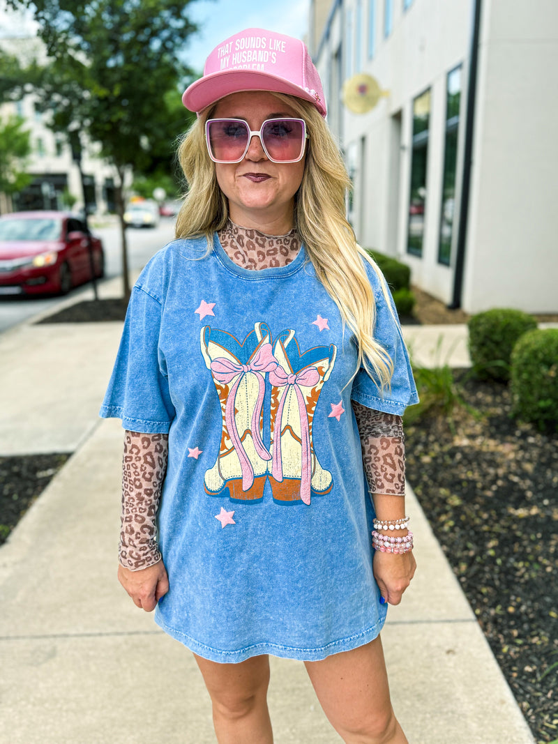 Boots N Bows Zutter Tee