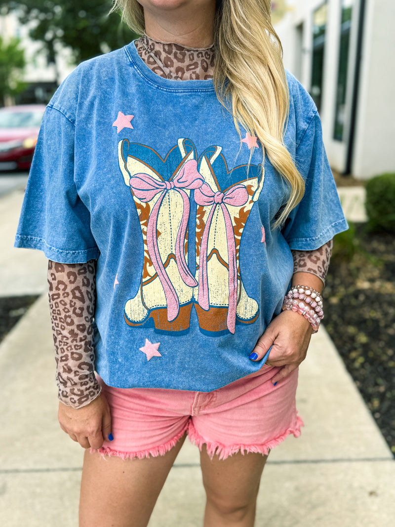 Boots N Bows Zutter Tee