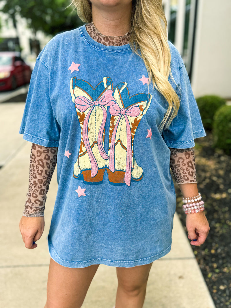 Boots N Bows Zutter Tee