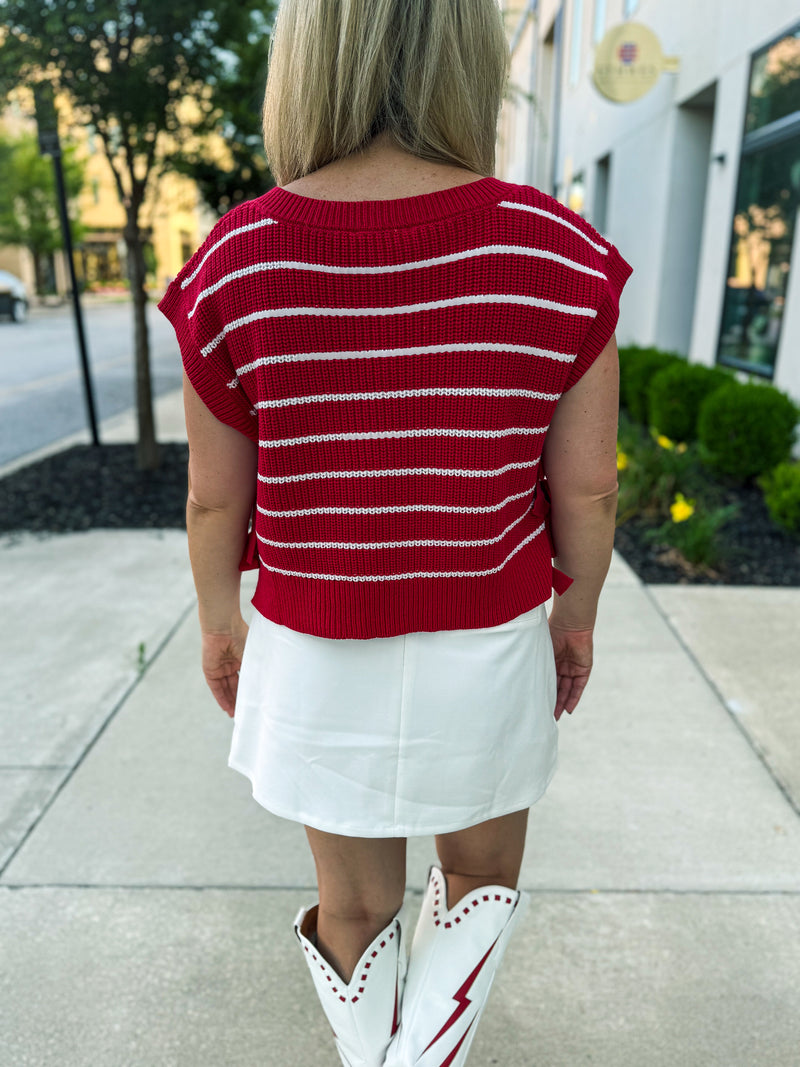 Red & White Cropped Sweater-Day & Moon