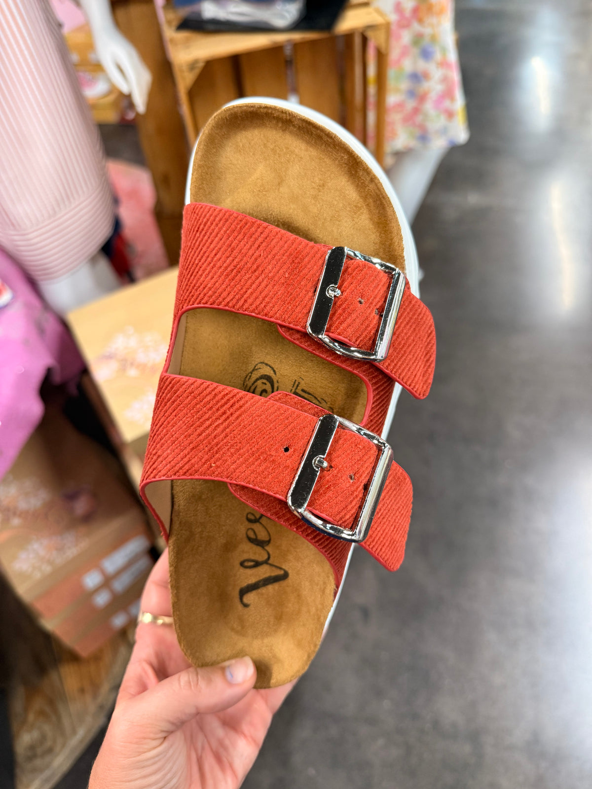 Red Rust Very G Sandals