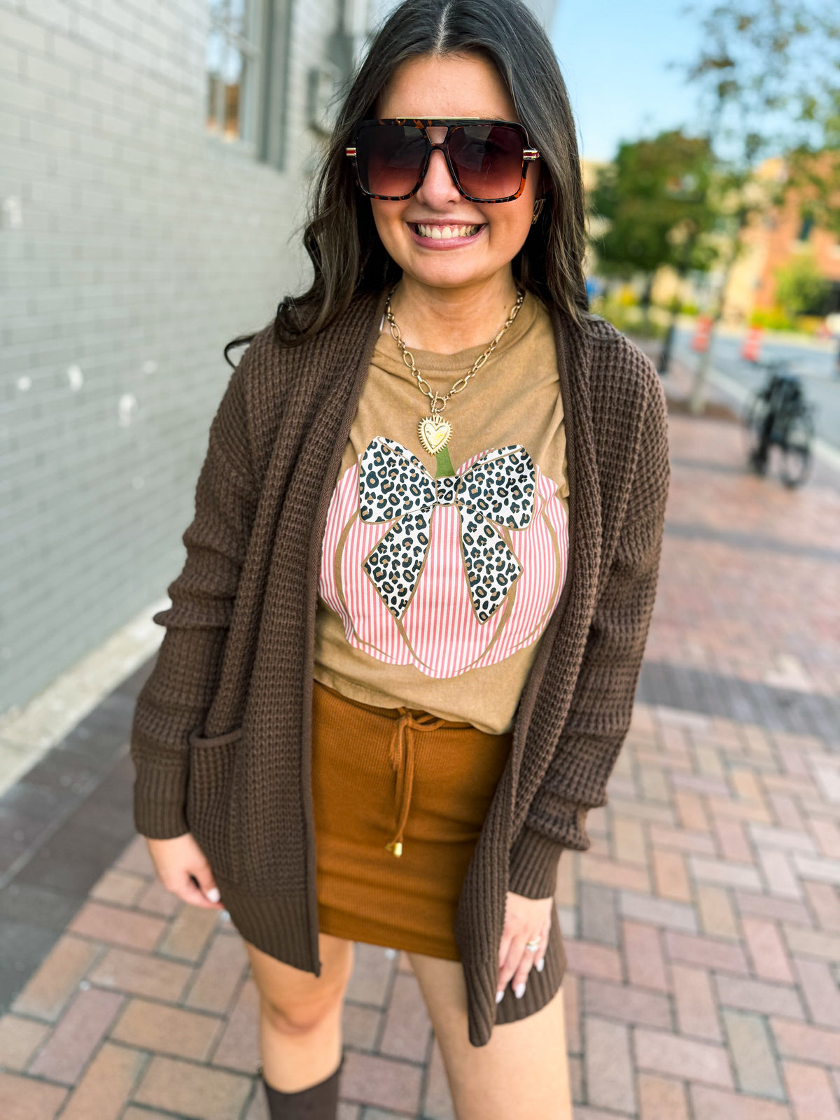 Creme Leopard Pumpkin Tee