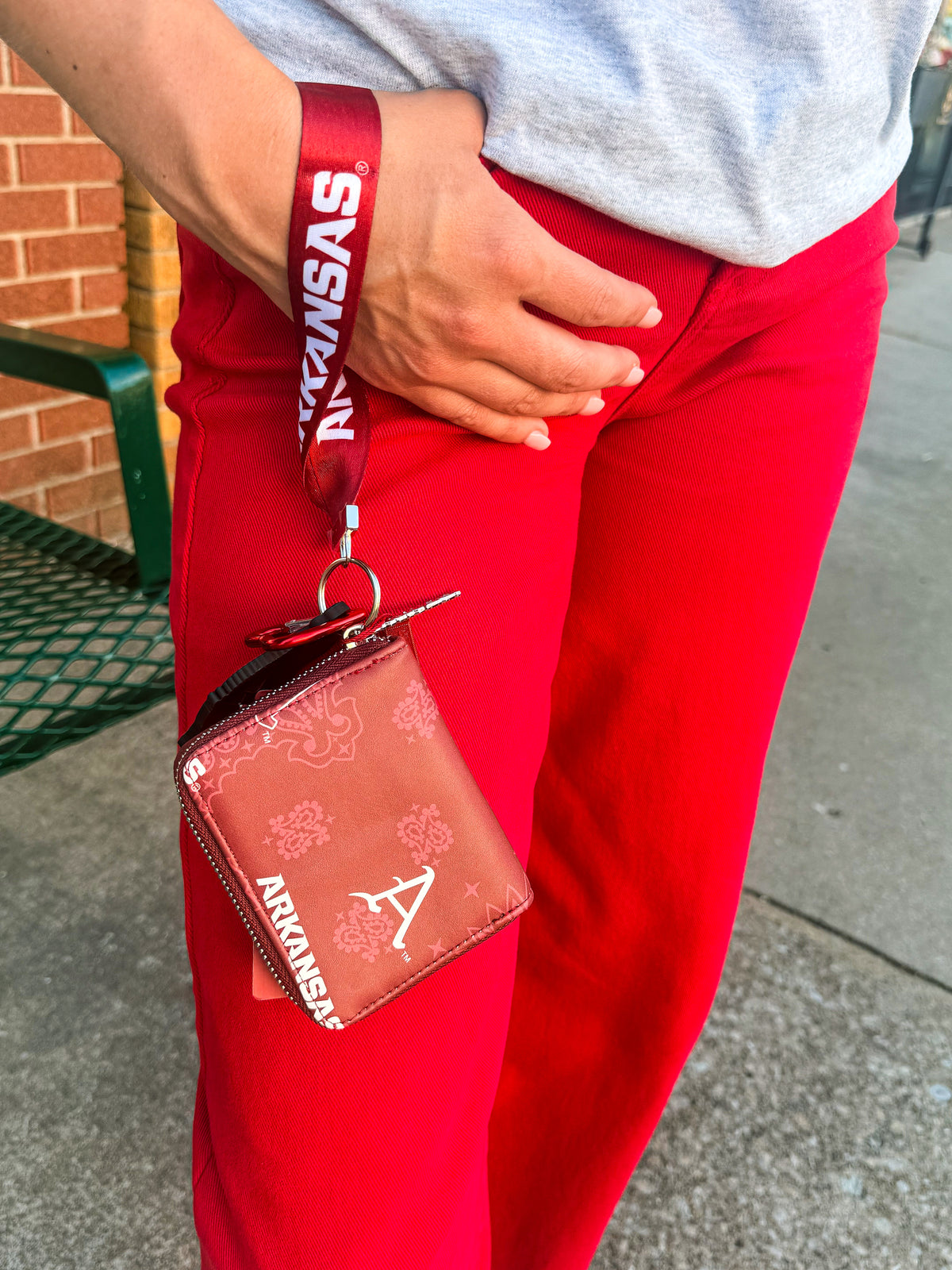 Razorback Wallet with Keychain Hog-Red